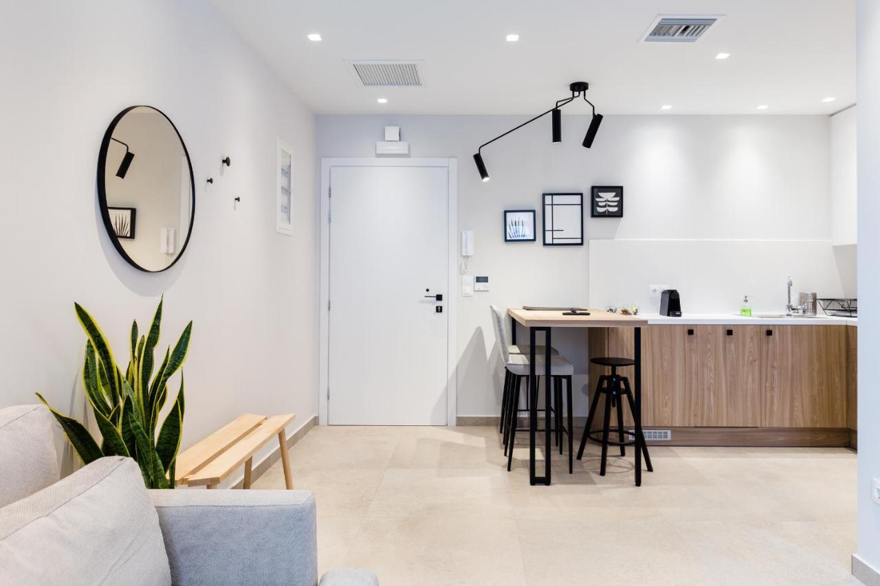 Luxury Apartments In Plaka By Upstreet Athena Bagian luar foto